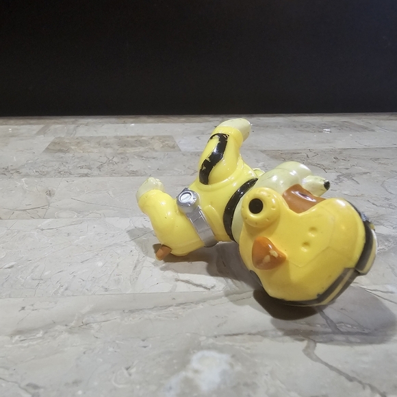 PAW Patrol Air Rescue RUBBLE Action Figure‎ - Picture 8 of 8